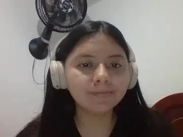 Inthegreenway  live sex cam