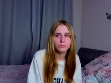 Kaylamelliere  live sex cam