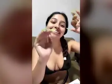 Mari8nf  live sex cam