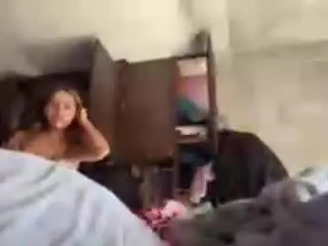 Mari8nf  live sex cam