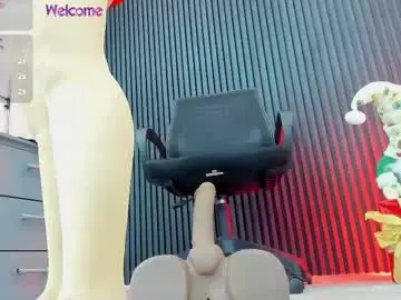 Misskathyfox  live sex cam