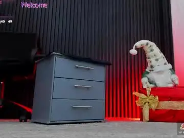 Misskathyfox  live sex cam