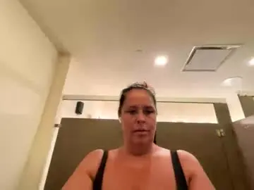 Queen_dee_x  live sex cam