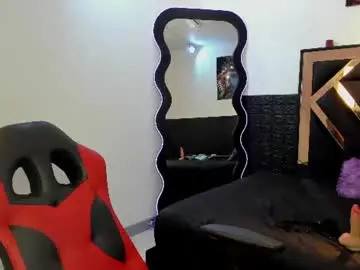 Queen_jen  live sex cam