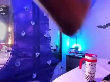 Anyconnor  live sex cam
