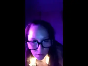 Bigmamasyeph  live sex cam