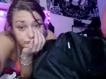 Bratty_maddy_13  live sex cam