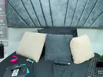 Cute_soffia_  live sex cam