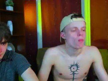 Emil_lucky  live sex cam
