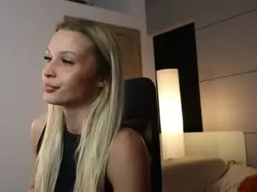Emma__cutiee  live sex cam