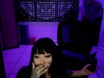 Etherealhazy  live sex cam