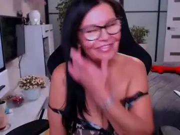 Hairypussygranny  live sex cam