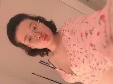 Hiaru_cutie  live sex cam
