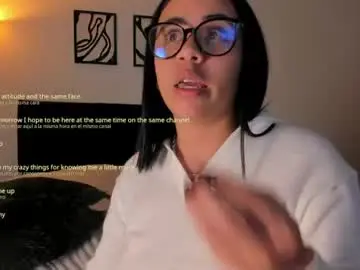 Im_maitee  live sex cam