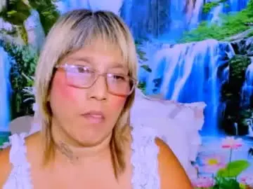Indianroxy27  live sex cam