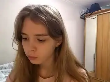 Lateshastarnaud  live sex cam