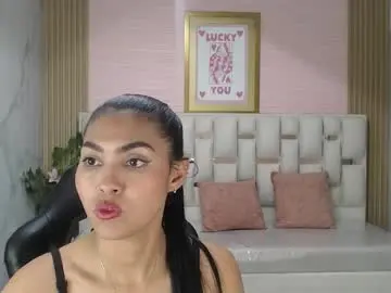 Lissandra_s  live sex cam