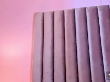 Little_angelica18  live sex cam