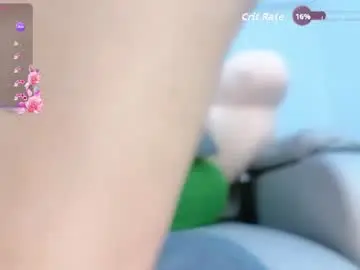 Luckaisha1  live sex cam