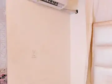 Michelleblair1  live sex cam