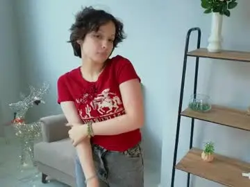 Miola_gechi  live sex cam