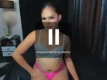 Naughtychanell  live sex cam