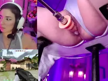 Nicoleferrel  live sex cam