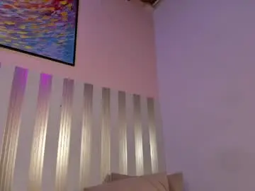 Nina_glow_  live sex cam