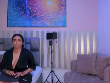 Nina_glow_  live sex cam