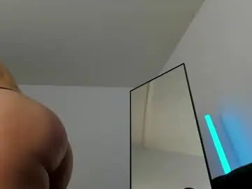 Selena_rase  live sex cam