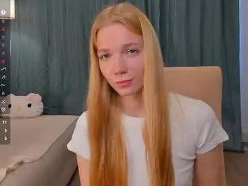 Sonyalaviola  live sex cam