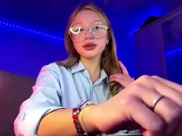 Stepheniesemans  live sex cam