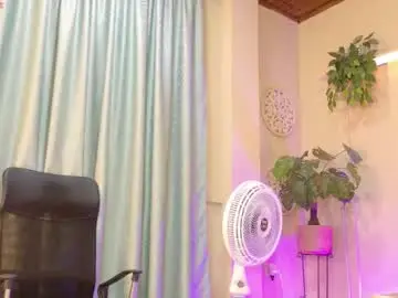 Chloerossee  live sex cam