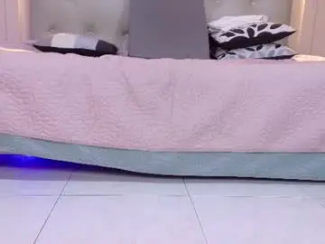 Chloerossee  live sex cam