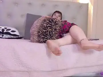 Chloerossee  live sex cam