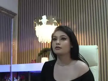 Cleojenner  live sex cam