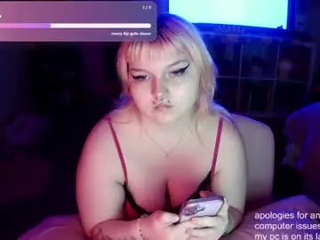 Danyismistake  live sex cam