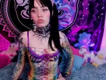 Daryimiau  live sex cam