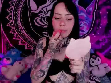 Daryimiau  live sex cam