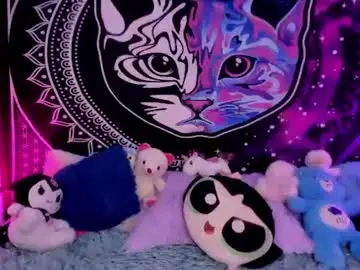 Daryimiau  live sex cam