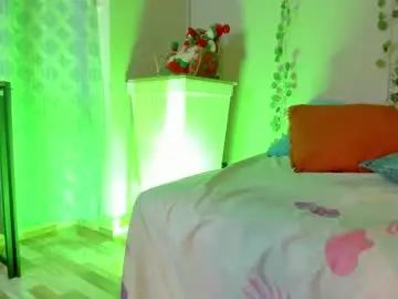 Evaa_greey  live sex cam