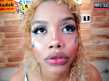 Foxy__karla  live sex cam