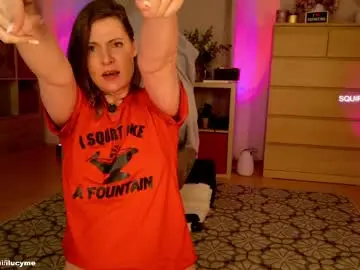 Ilucyme  live sex cam