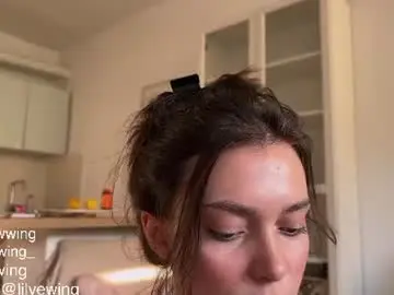 Lilyewing_  live sex cam
