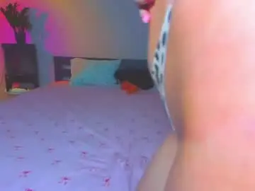 Natishaloveu  live sex cam