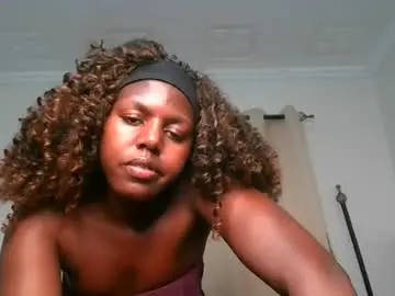 Pretty_empress  live sex cam