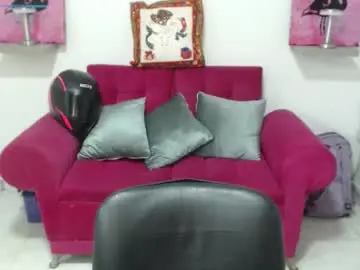 Scarlethsexy69  live sex cam