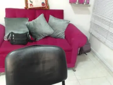 Scarlethsexy69  live sex cam