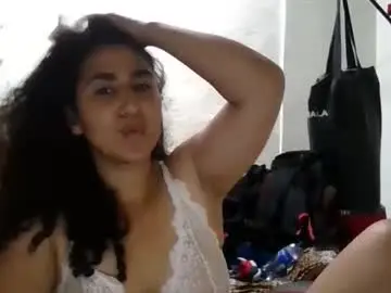 Shopia_scarlet  live sex cam