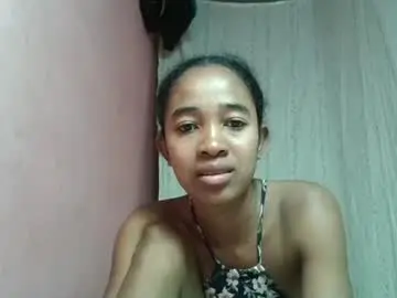 Sinah039  live sex cam